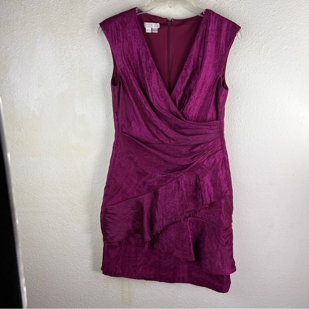 LONDON TIMES Purple Layered Faux Wrap Dress. V-Neck, sleeveless. Size 6P